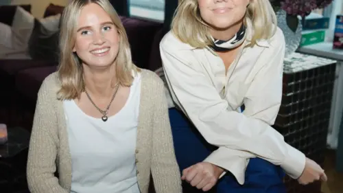 x1000w-Emma Melin & Emilia Rehnberg